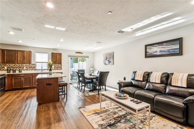 212 Smith Lane, Chippewa Twp, PA 15010