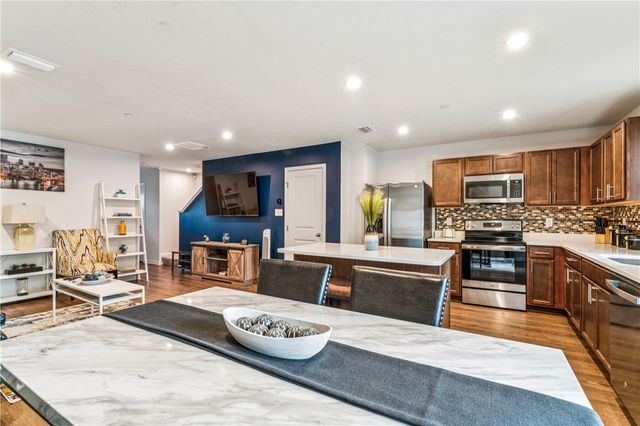 212 Smith Lane, Chippewa Twp, PA 15010