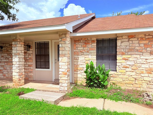 1215 Ridgemont ST, Round Rock, TX 78664