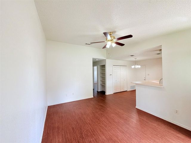 1215 Ridgemont ST, Round Rock, TX 78664