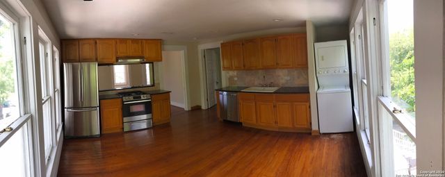 423 W Craig Pl Apt 2, San Antonio, TX 78212