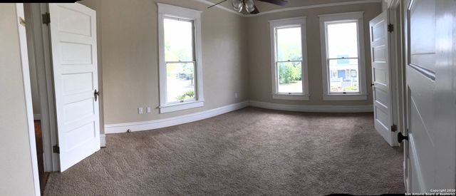 423 W Craig Pl Apt 2, San Antonio, TX 78212