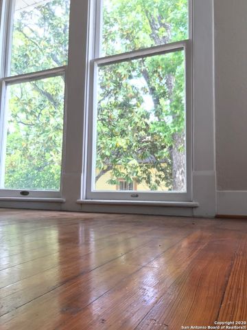 423 W Craig Pl Apt 2, San Antonio, TX 78212