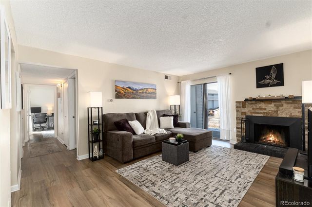 7665 E Eastman Avenue 107B, Denver, CO 80231