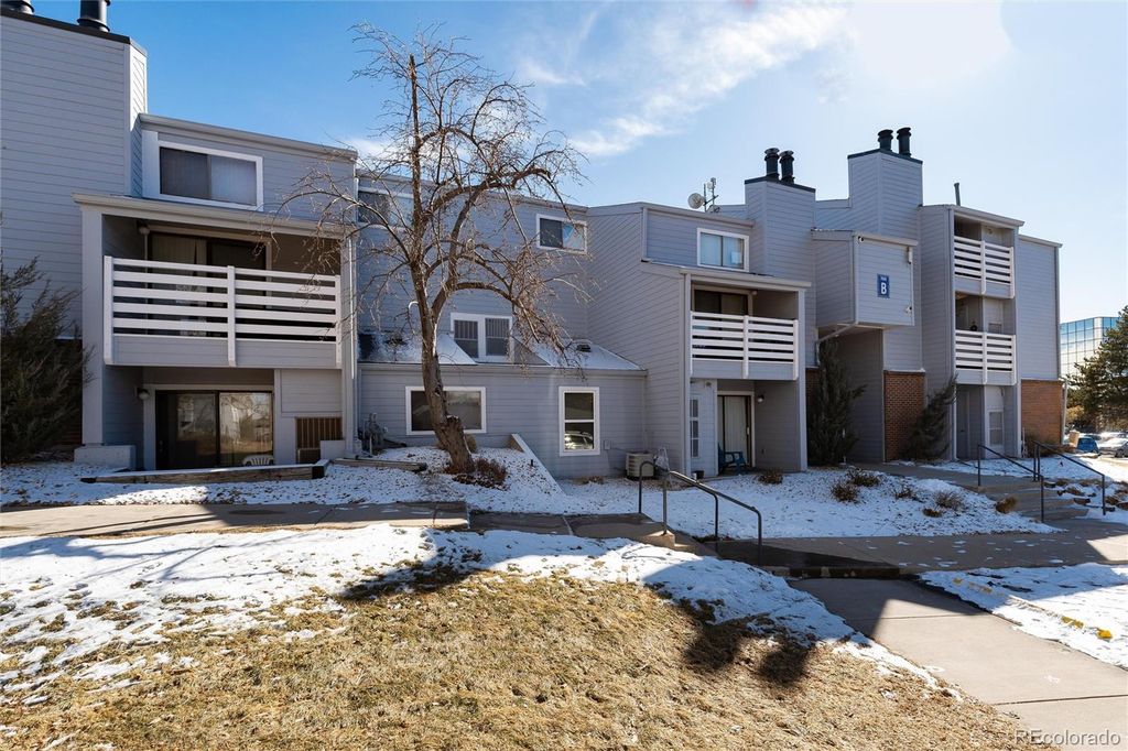 7665 E Eastman Avenue 107B, Denver, CO 80231