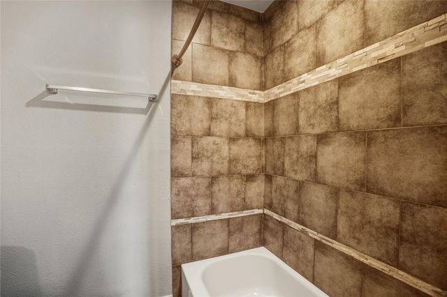 1015 Prune Street, La Marque, TX 77568