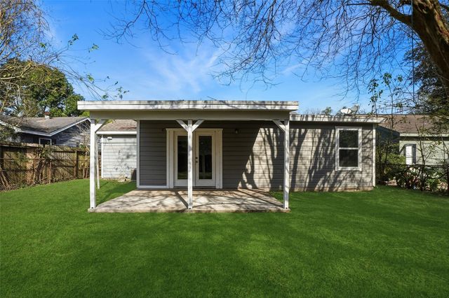 1015 Prune Street, La Marque, TX 77568