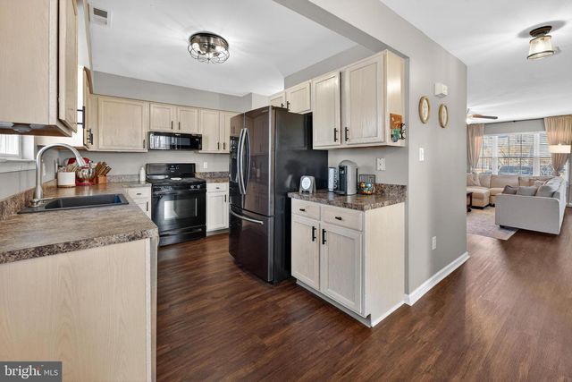 137 PENDRAGON WAY, Mantua, NJ 08051