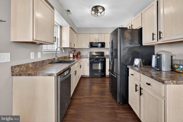 137 PENDRAGON WAY, Mantua, NJ 08051