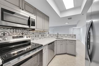 5005 Wiles Rd 203, Coconut Creek, FL 33073