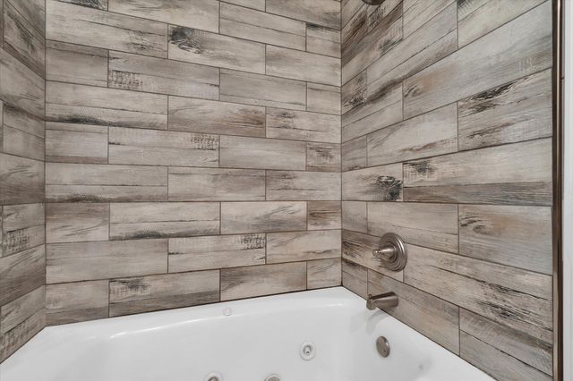 104 Stacy Drive, Paragould, AR 72450