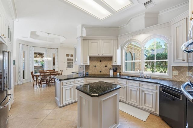 5902 Spring Lodge Drive, Kingwood, TX 77345