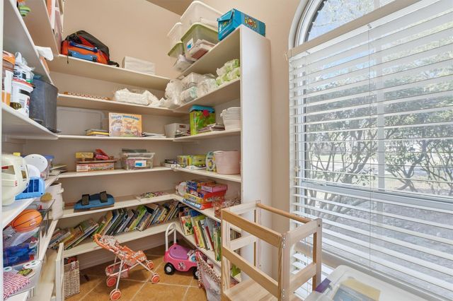 5902 Spring Lodge Drive, Kingwood, TX 77345