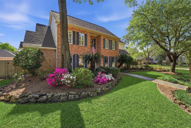 5902 Spring Lodge Drive, Kingwood, TX 77345