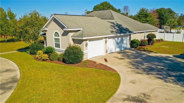 606 Stonewall Jackson Place, Waycross, GA 31503