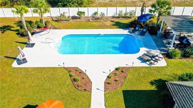 606 Stonewall Jackson Place, Waycross, GA 31503