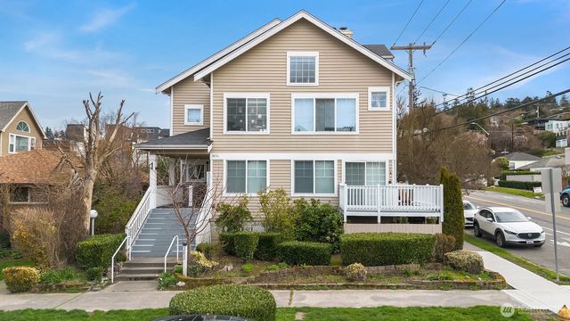 3056 60th Avenue SW, Seattle, WA 98116