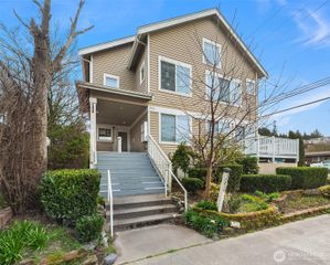 3056 60th Avenue SW, Seattle, WA 98116