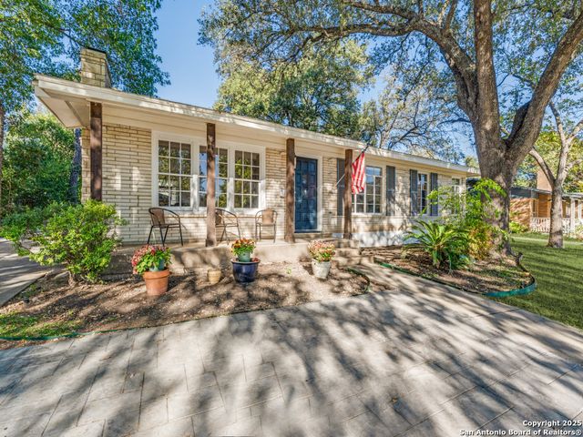 1237 wiltshire, Terrell Hills, TX 78209