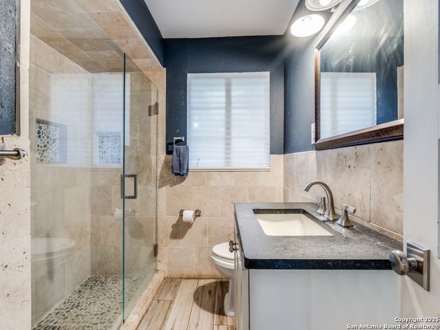 1237 wiltshire, Terrell Hills, TX 78209