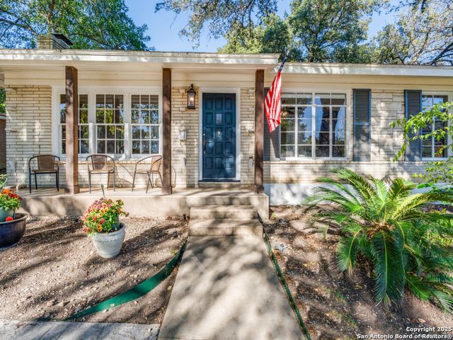 1237 wiltshire, Terrell Hills, TX 78209