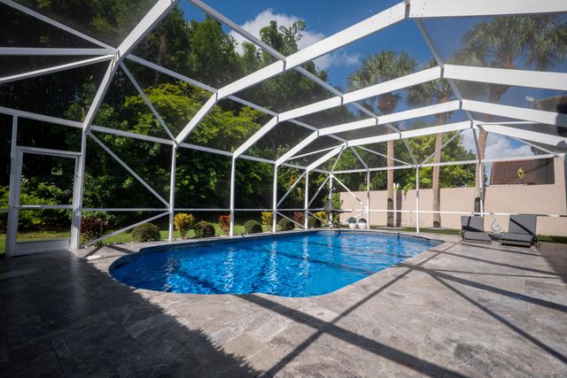 10438 BUENA VENTURA Drive, Boca Raton, FL 33498