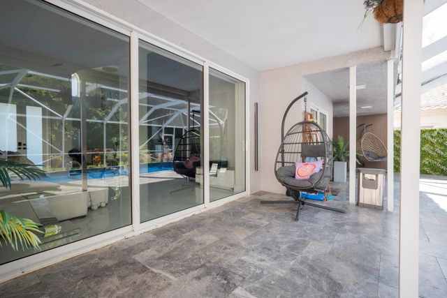 10438 BUENA VENTURA Drive, Boca Raton, FL 33498