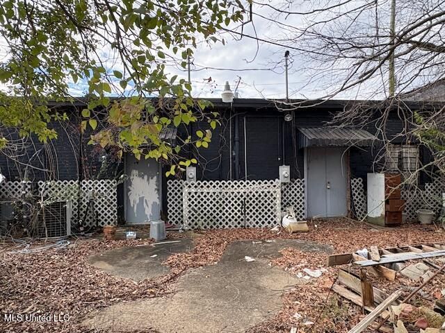 142 E Third Street, Forest, MS 39074