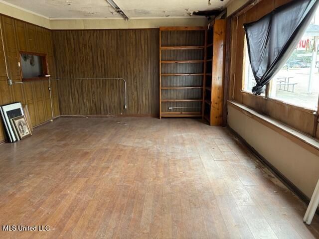 142 E Third Street, Forest, MS 39074