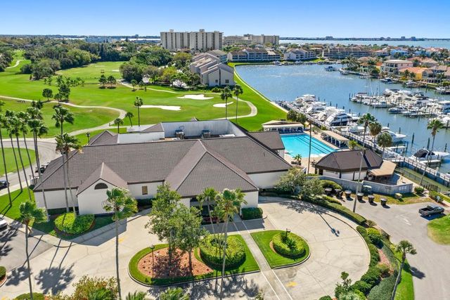 5950 PELICAN BAY PLAZA S 2E, Gulfport, FL 33707