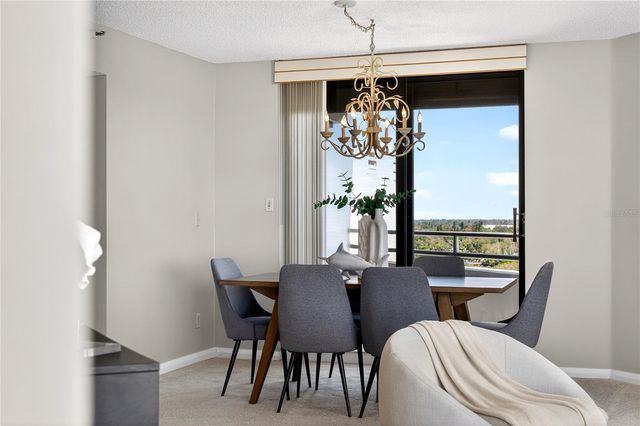 5950 PELICAN BAY PLAZA S 2E, Gulfport, FL 33707