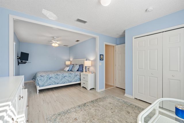 913 Oak Arbor Cir, St Augustine, FL 32084
