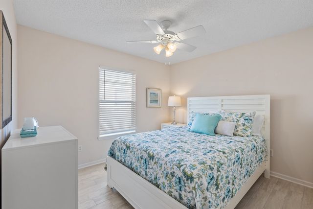 913 Oak Arbor Cir, St Augustine, FL 32084