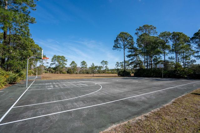 913 Oak Arbor Cir, St Augustine, FL 32084