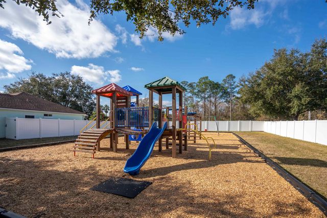 913 Oak Arbor Cir, St Augustine, FL 32084