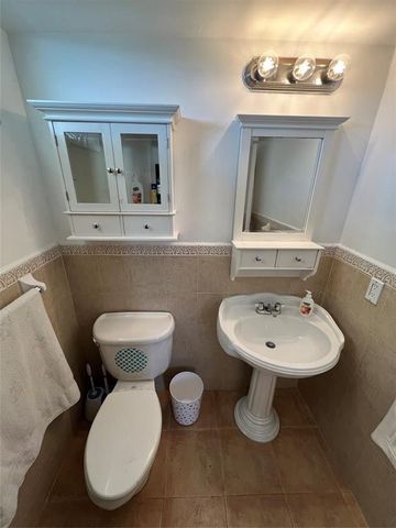 2859 Leonard Drive G414, Aventura, FL 33160