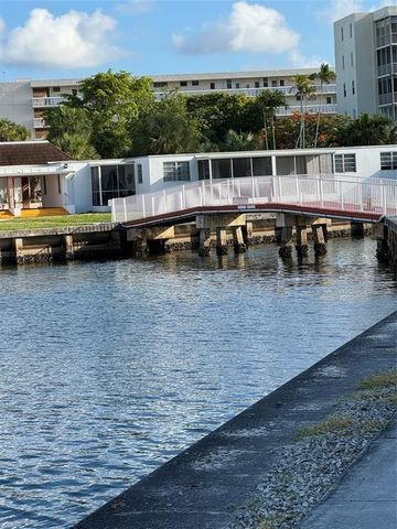 2859 Leonard Drive G414, Aventura, FL 33160