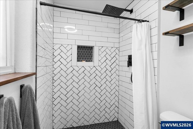 1660 Sieburg St NE, Keizer, OR 97303