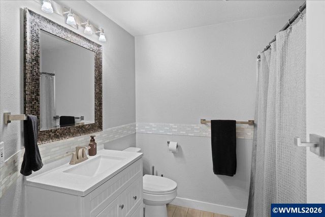 1660 Sieburg St NE, Keizer, OR 97303