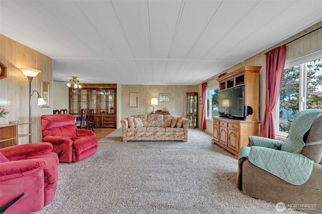 47 Juniper Mobile Estates, Sequim, WA 98382