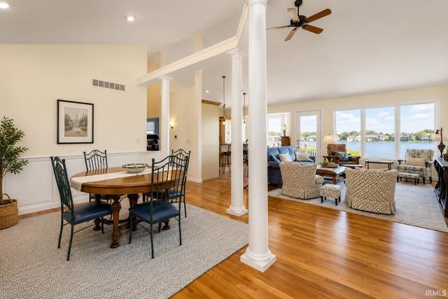6641 Dockside Drive, South Bend, IN 46628