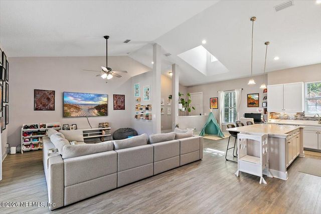 1709 LEMONWOOD Road, Jacksonville, FL 32259