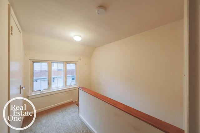 855 Loraine Street, Grosse Pointe, MI 48230