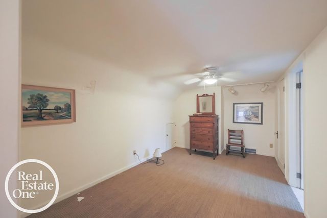 855 Loraine Street, Grosse Pointe, MI 48230