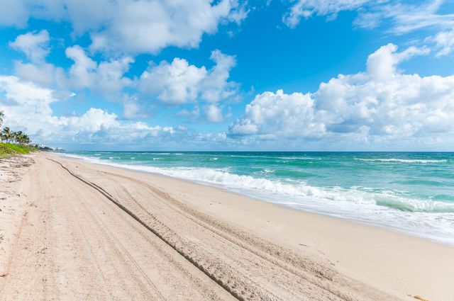 1155 Hillsboro Mile, Hillsboro Beach, FL 33062