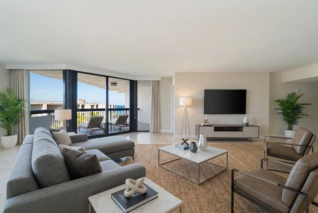 1155 Hillsboro Mile, Hillsboro Beach, FL 33062