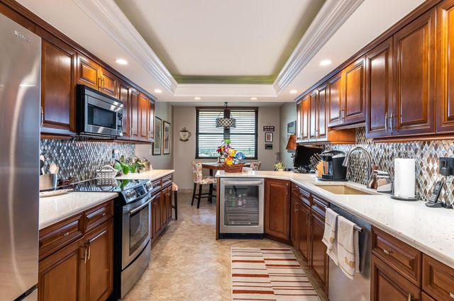 1155 Hillsboro Mile, Hillsboro Beach, FL 33062