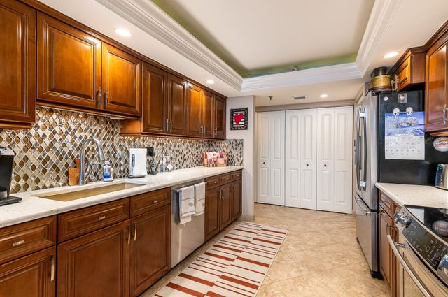1155 Hillsboro Mile, Hillsboro Beach, FL 33062