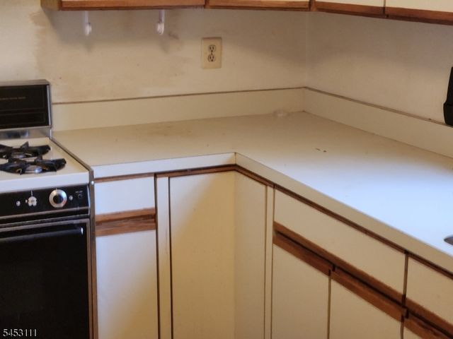 91 Stonehedge Ct 91, Franklin Twp., NJ 08873