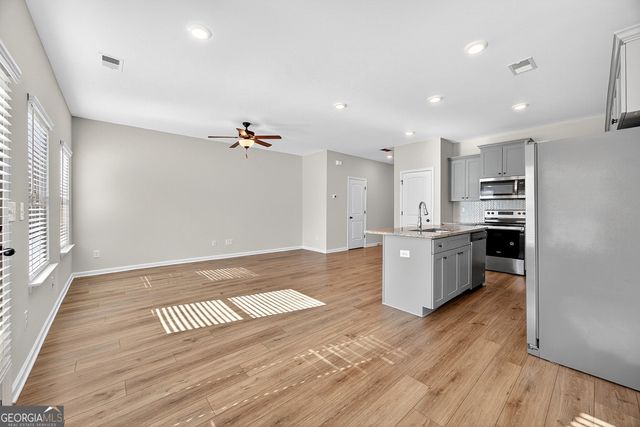 6996 Zaniah Road SW, Atlanta, GA 30331